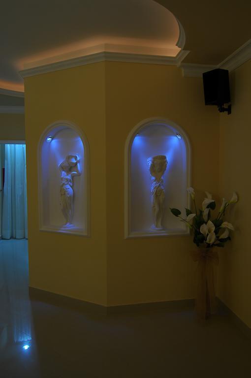 Apartmani Grand Hertz Belgrado Buitenkant foto